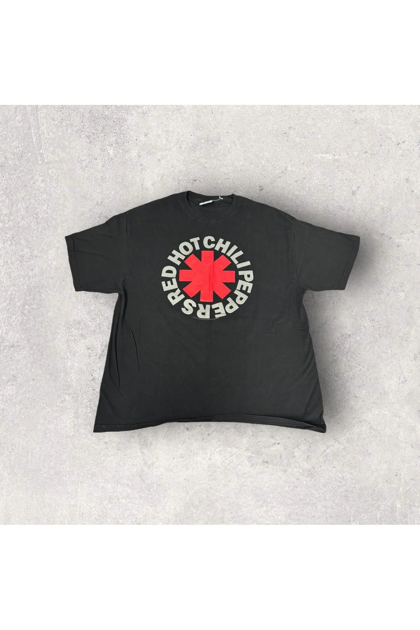 2006 Red Hot Chili Peppers Tee- L