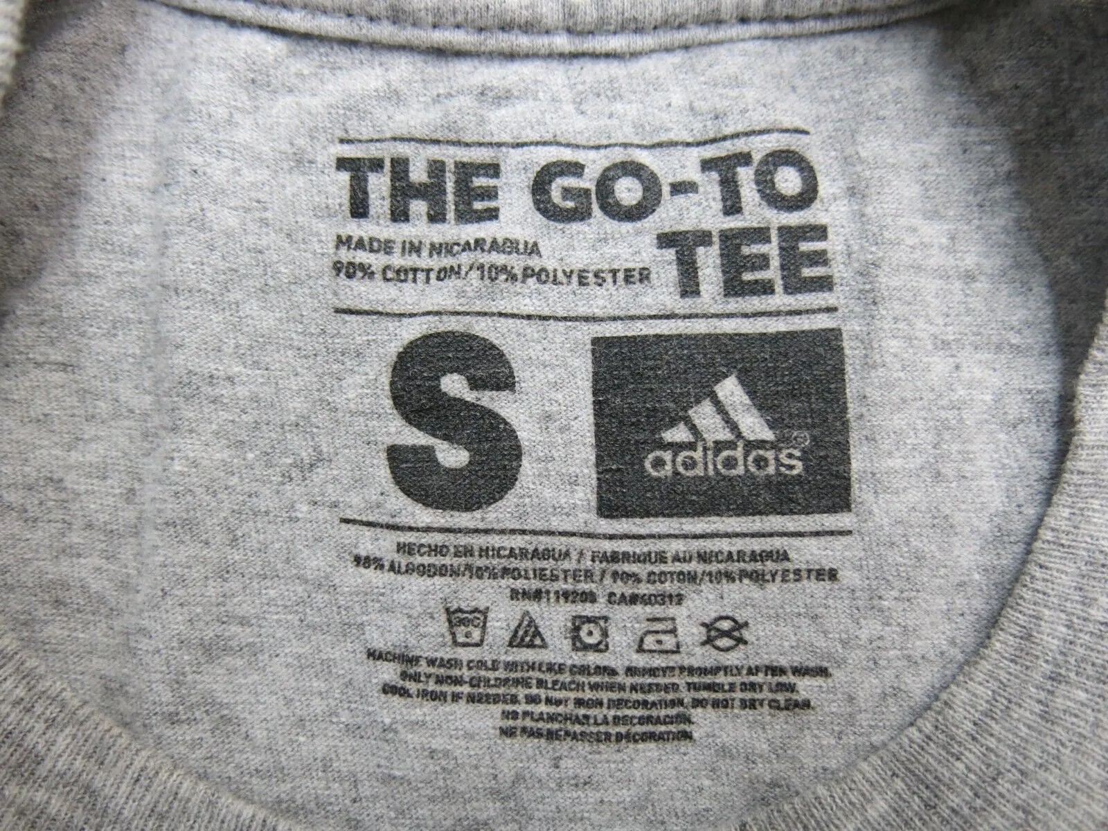 Adidas Men T Shirt The Go To Tee Short Sleeves Crew Neck Heather Gray Size Small