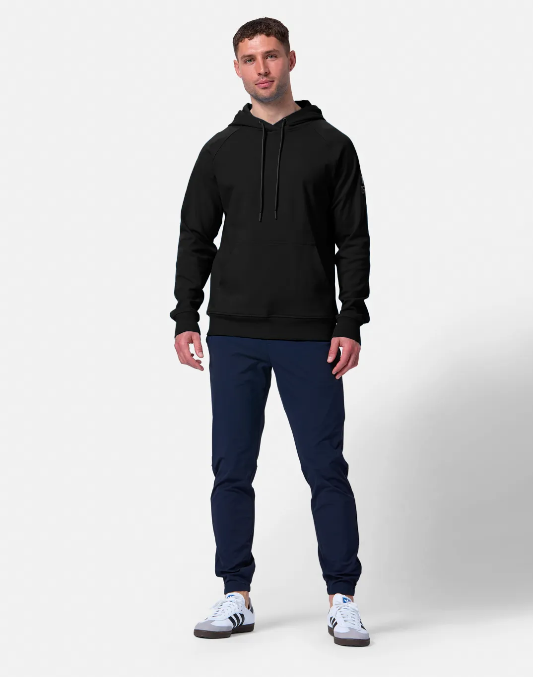 Chill Hoodie in Black