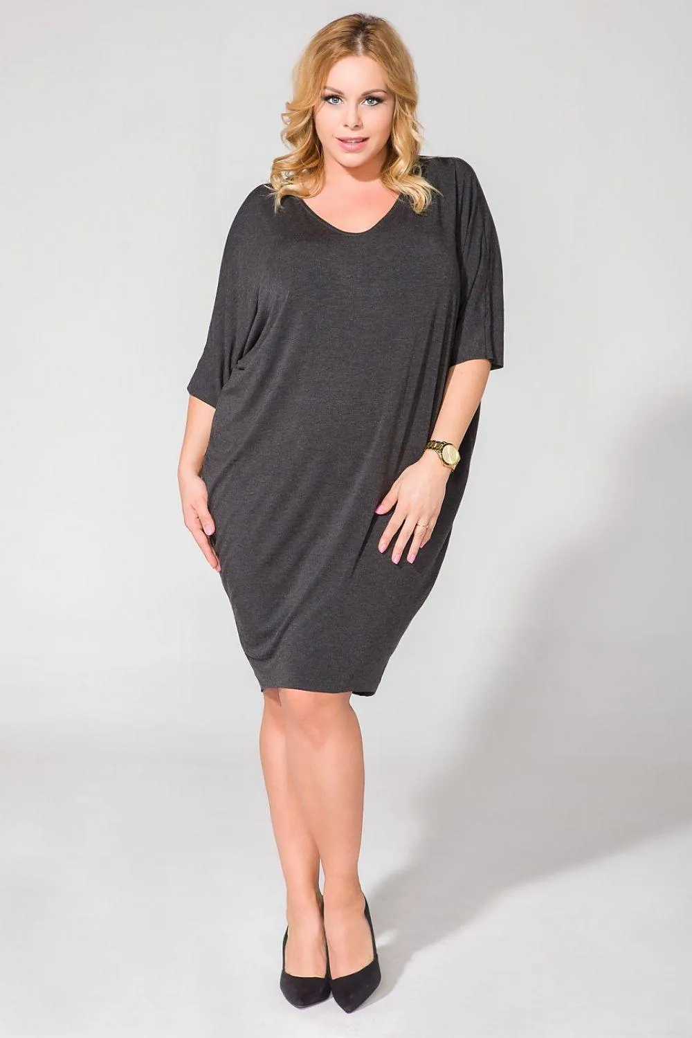 Elegant Draped V-Neck Knit Dress with Edgy Raw Hem Finish