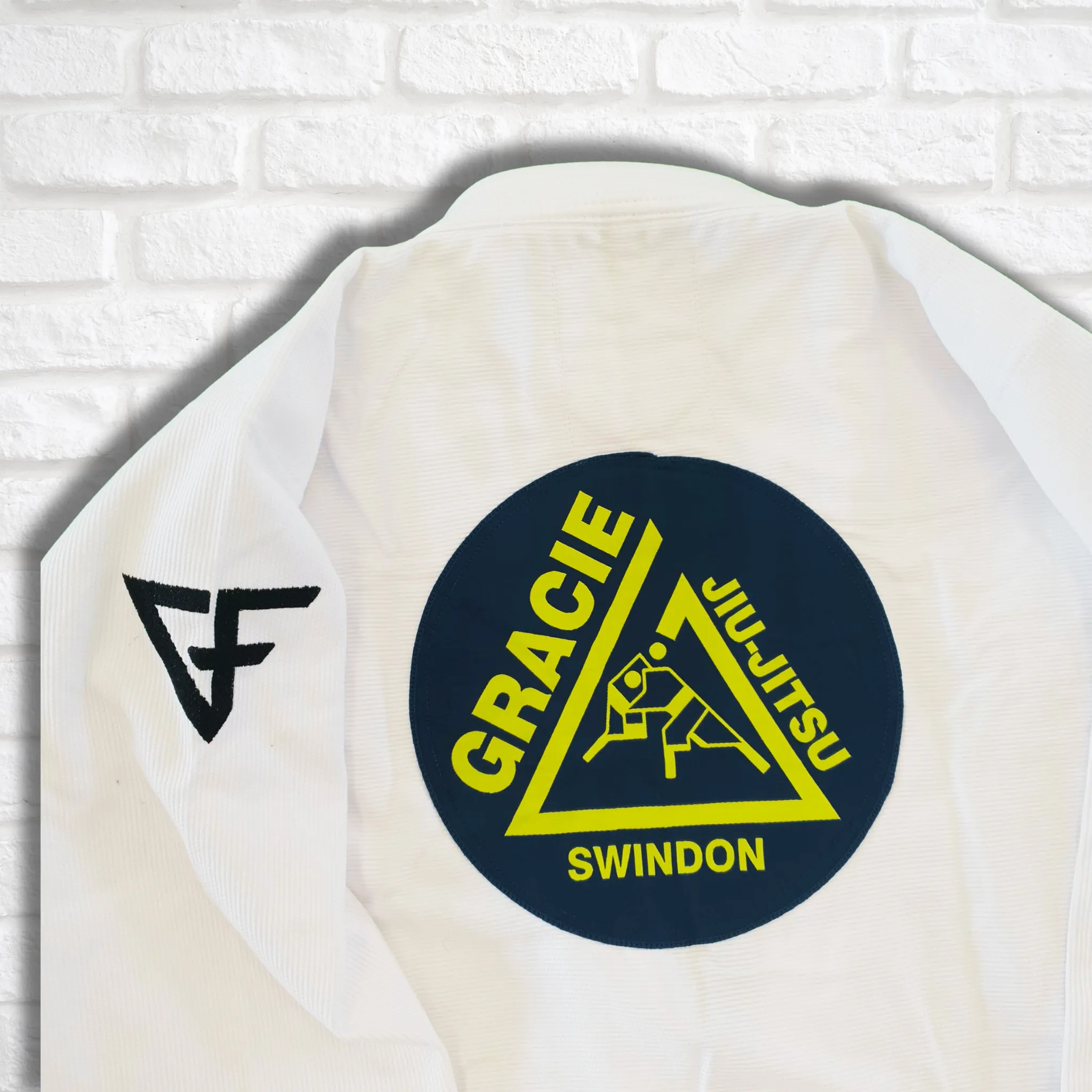 Gracie Swindon / Ground Force Adults Courage V1 Lightweight GI - White (pick-up only)