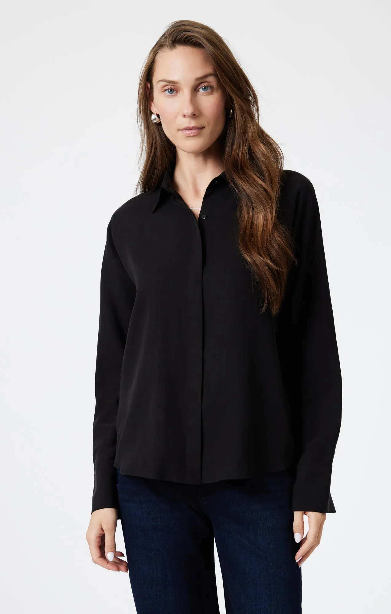 LONG SLEEVE TENCEL SHIRT IN BLACK