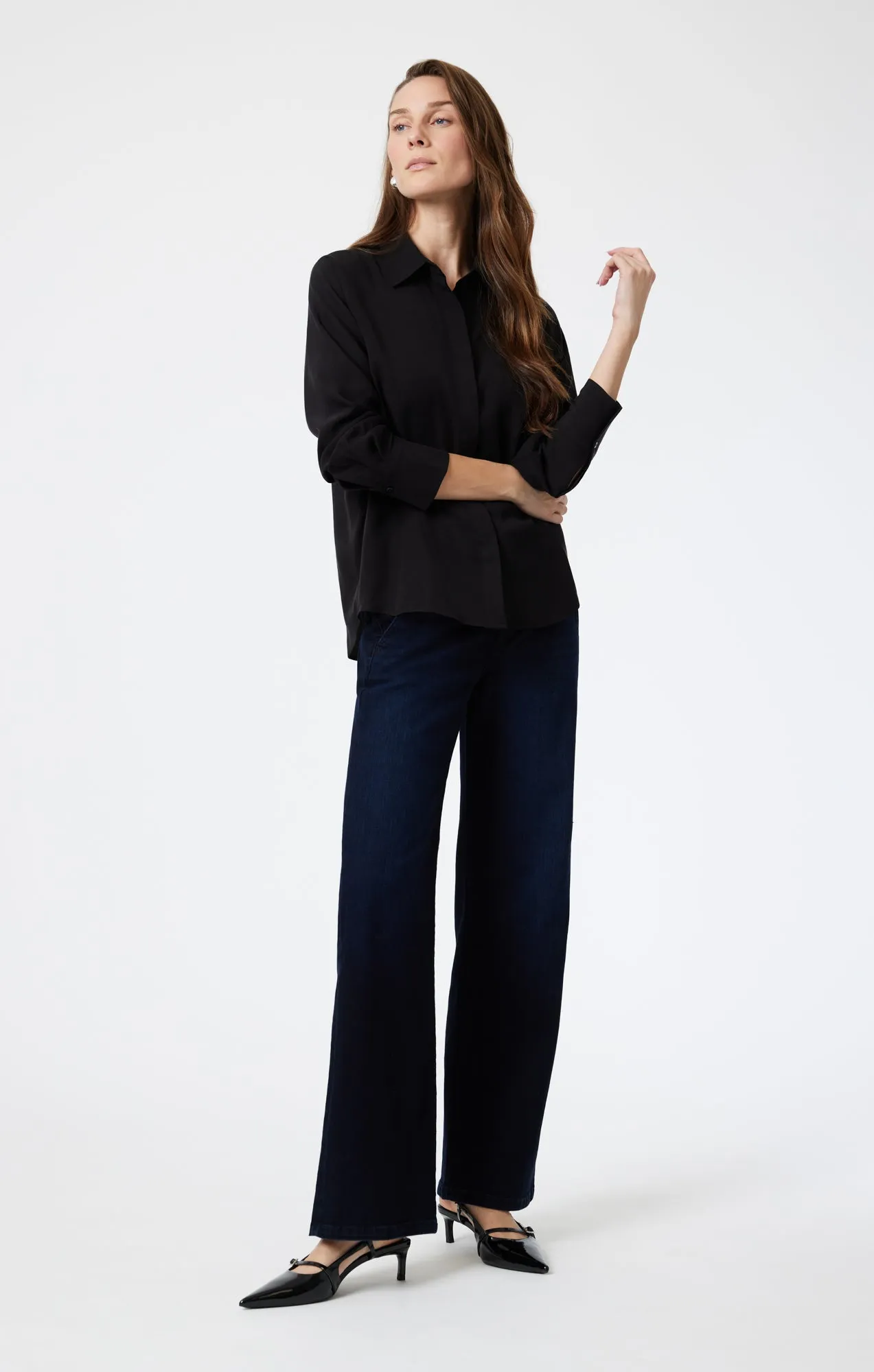 LONG SLEEVE TENCEL SHIRT IN BLACK