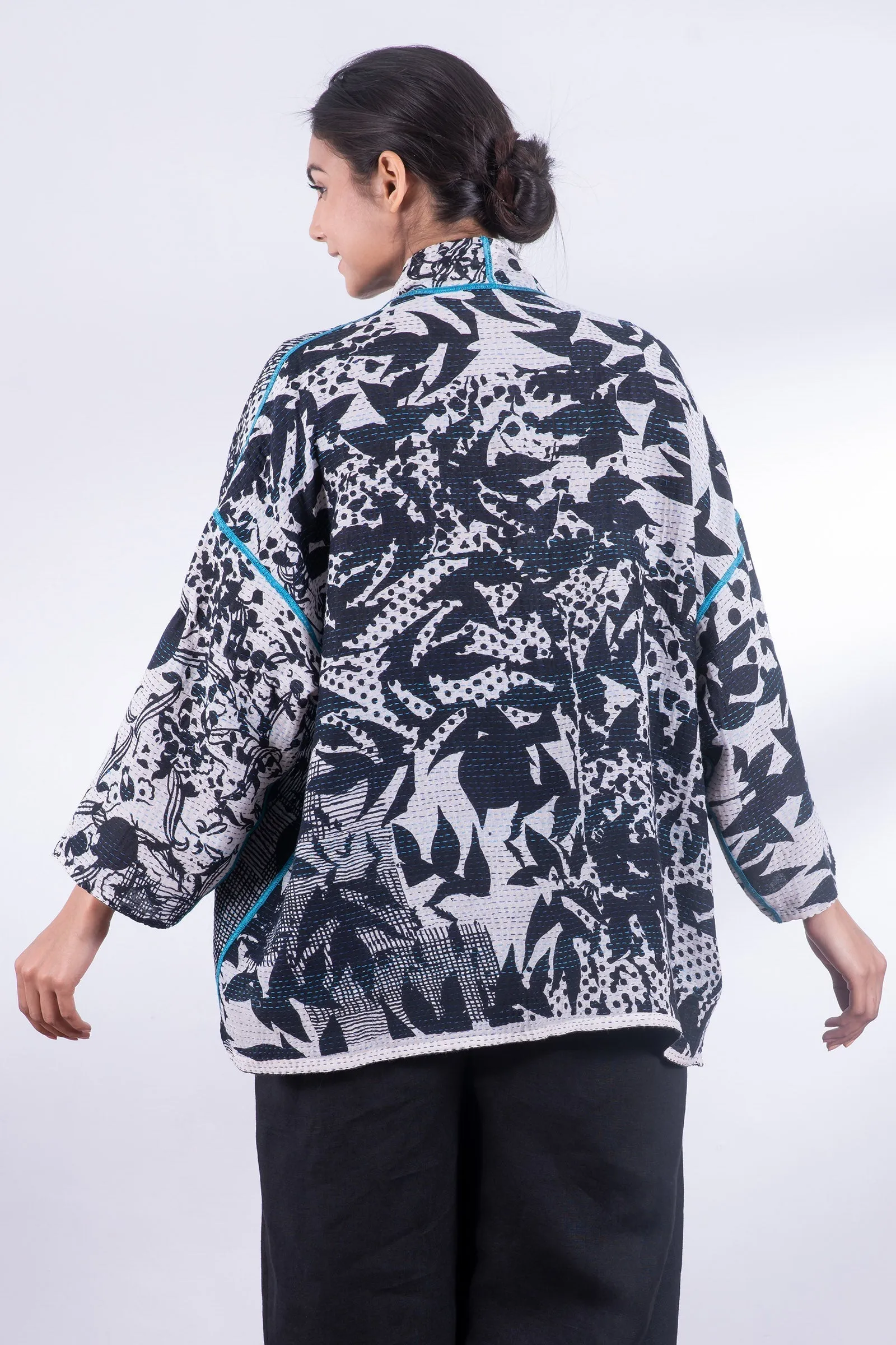 MONOTONE TWILIGHT PRINT KANTHA MINI KIMONO JKT - tp2055-wht -