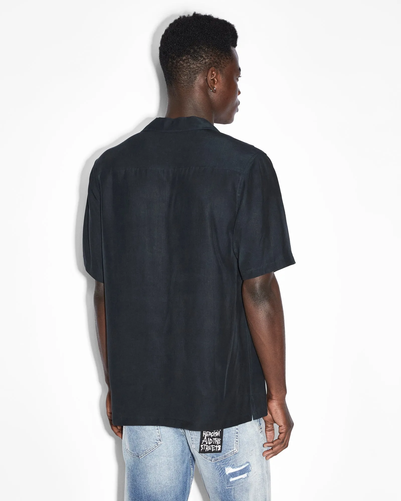 NFT RESORT SS SHIRT BLACK